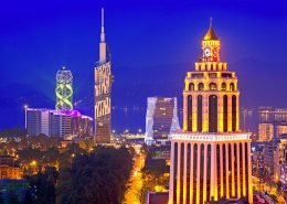 Достопримечательности Батуми возле отеля Rock Hotel First Line
