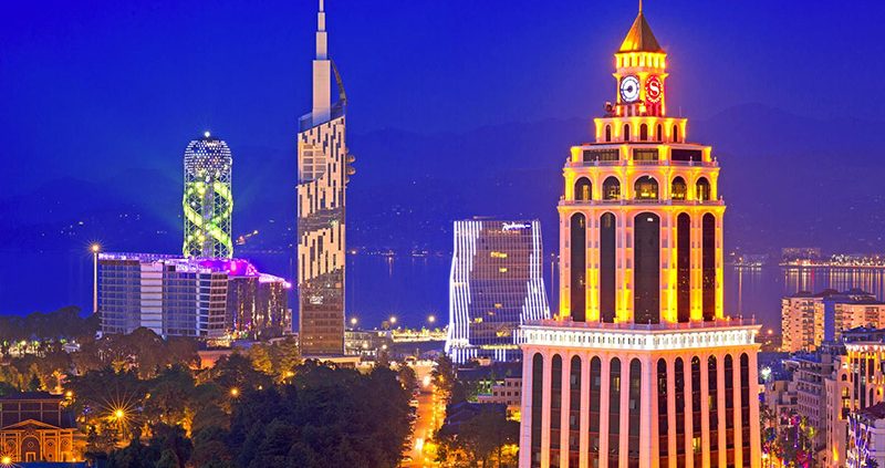 Достопримечательности Батуми возле отеля Rock Hotel First Line